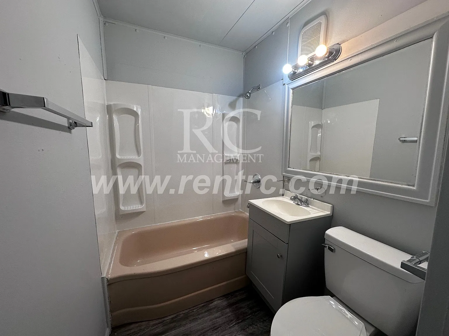2 bed, 1140 sqft, $750 — Photo 4