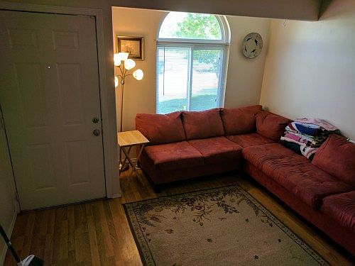 2nd image of 2864 S Berkshire Cir