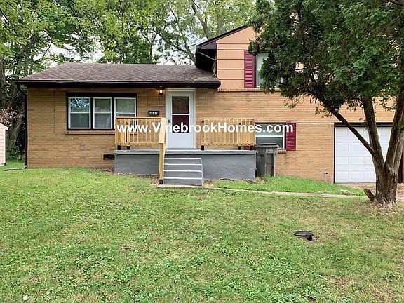 2nd image of 6107 E 40th St