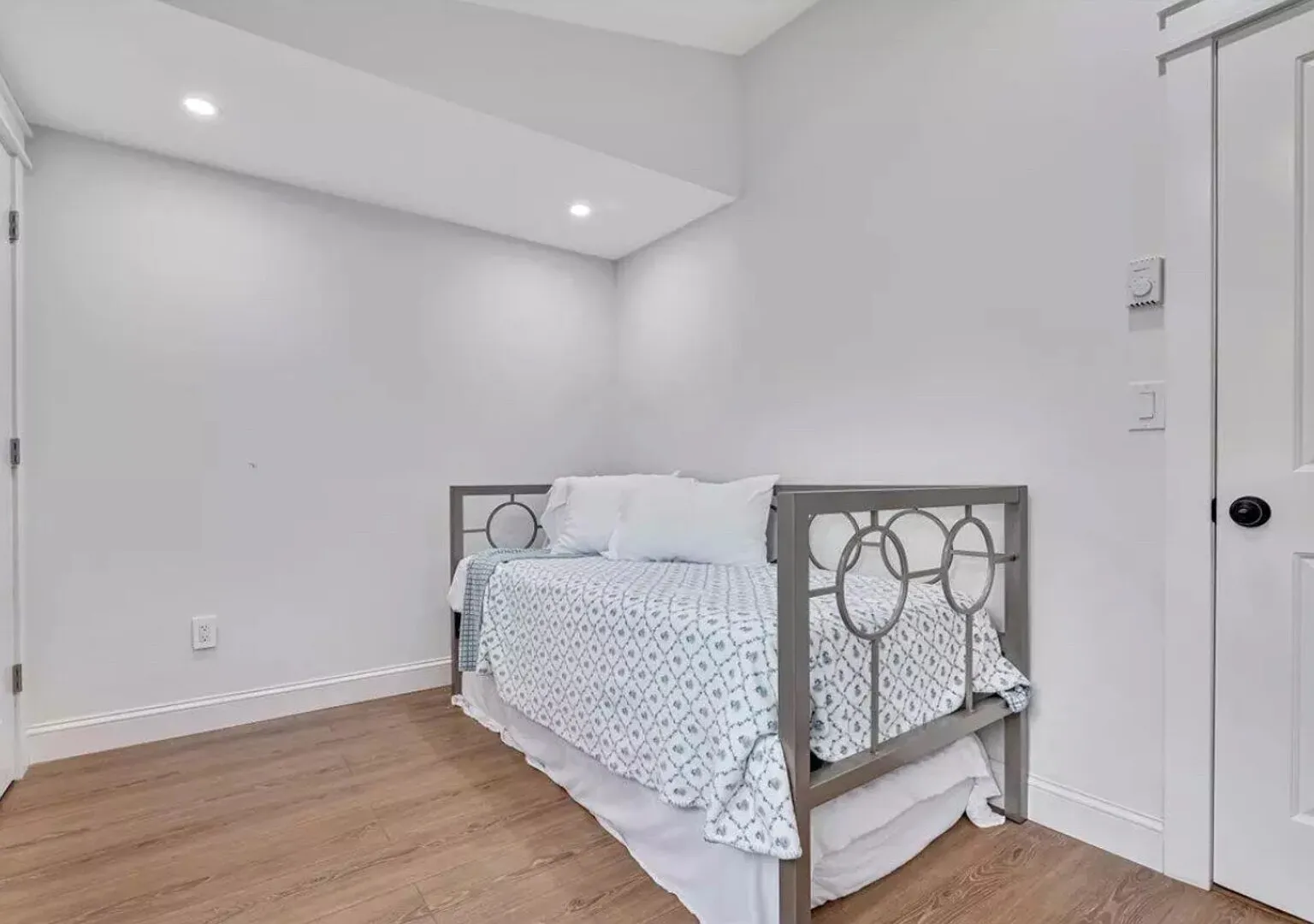 Newly renovated cozy house for rent — Photo 2