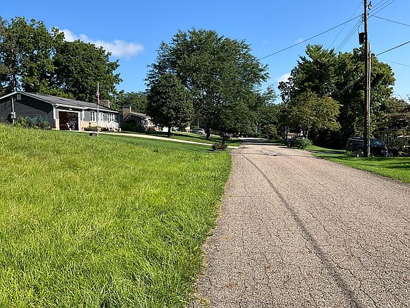 5th image of 341 Knollwood Ct NE