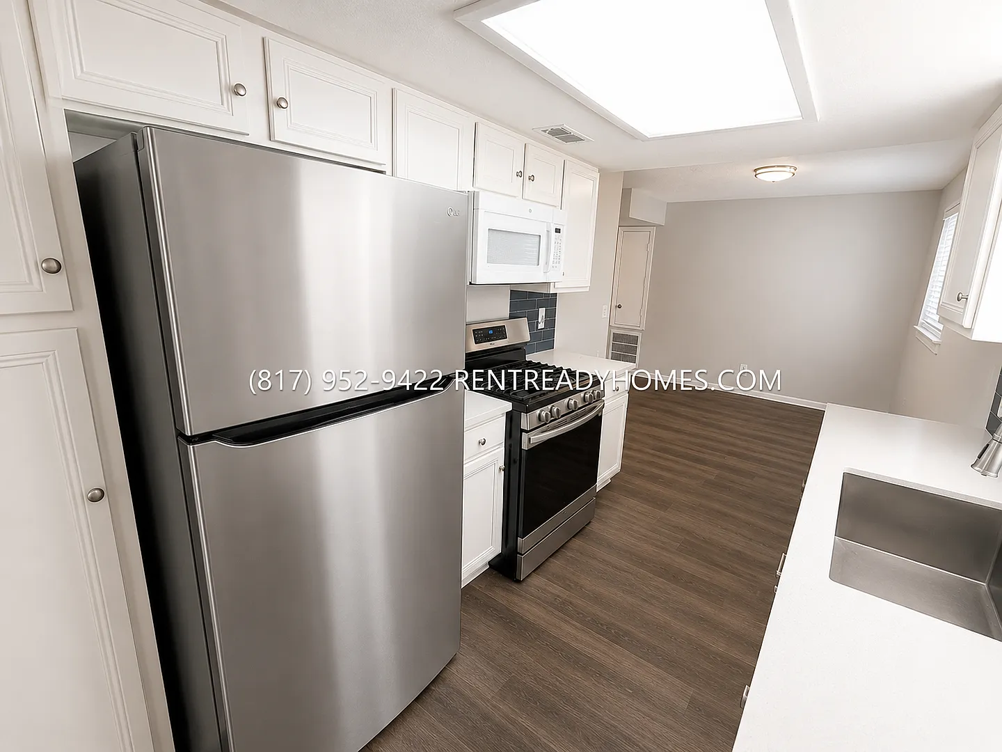 903 Progreso Dr — Photo 4