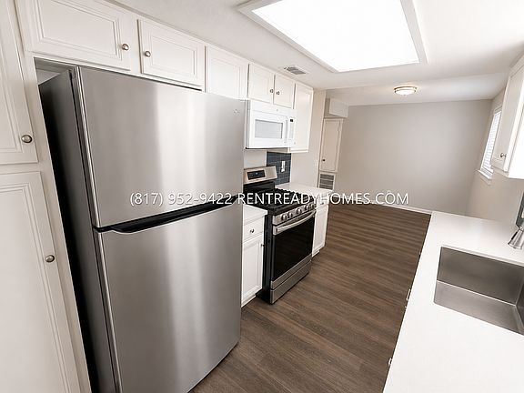 4th image of 903 Progreso Dr