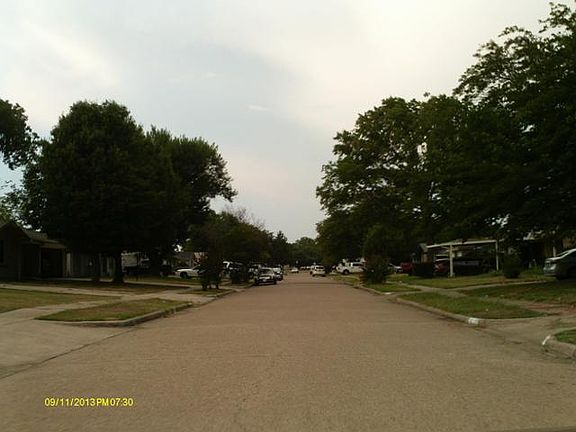 2nd image of 1203 Eastern Heights Dr
