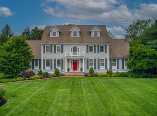 11 Hearthstone Pl, Andover, MA 01810