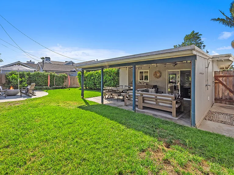 435 Cherry Ave — Photo 25