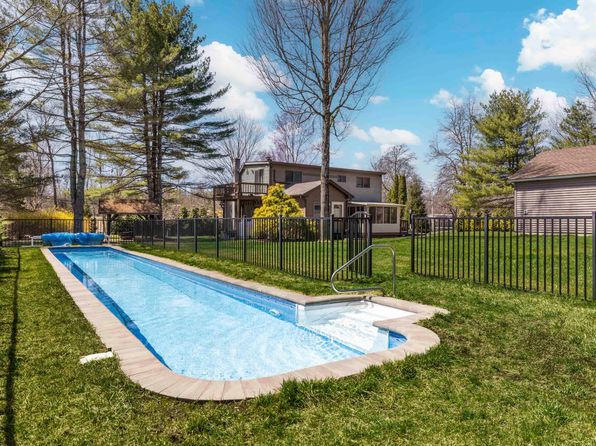 763 Acorn Hill Rd