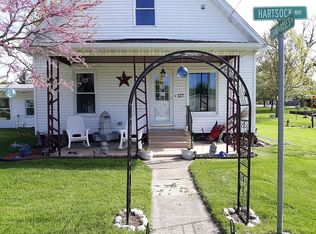 577 E Twyman St, Bushnell, IL 61422