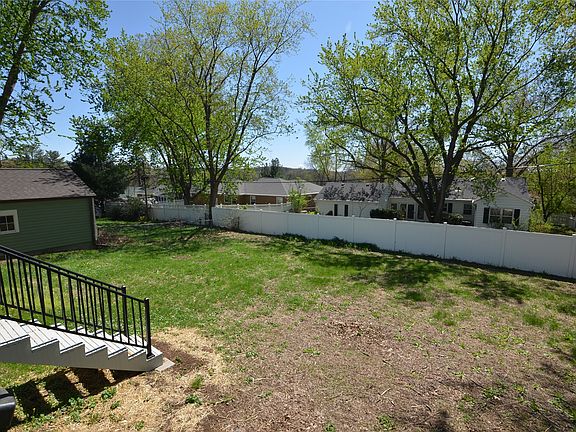 3rd image of 6128 Pleasant Dr
