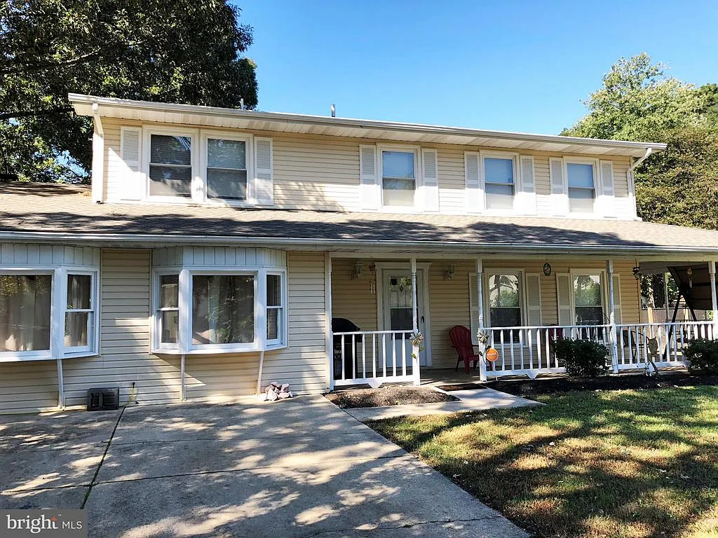 303 Bucknell Cir photo 1