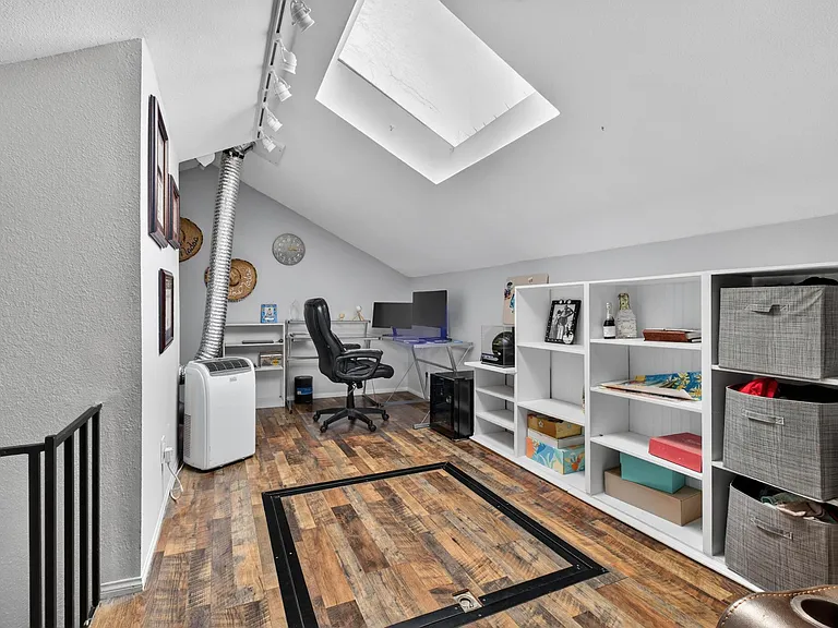15111 Freeman Ave #72 — Photo 23