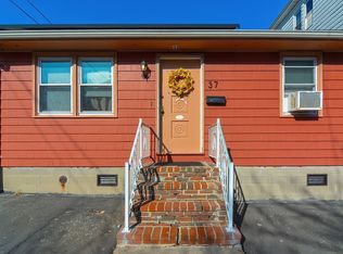37 Sidney St, New Bedford, MA 02740