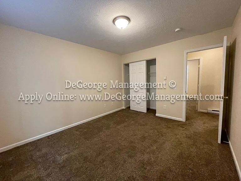 Big Tree Apartments — Photo 45