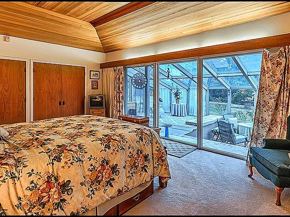 Master with Sunroom