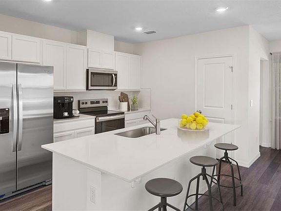 3rd image of 16533 BARBOURS CREEK WAY