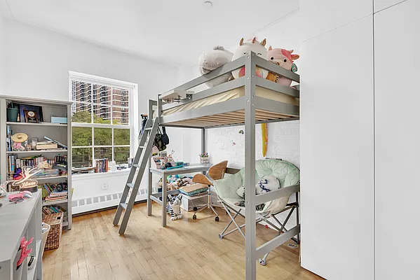 Sold by Engel & Völkers New York City | media 6