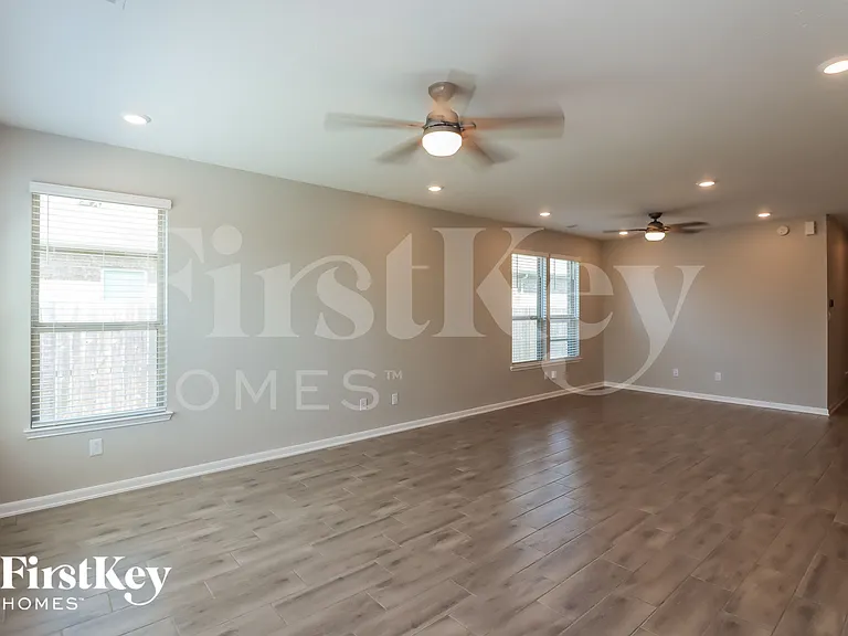 22235 Davenport Downs Ln — Photo 5