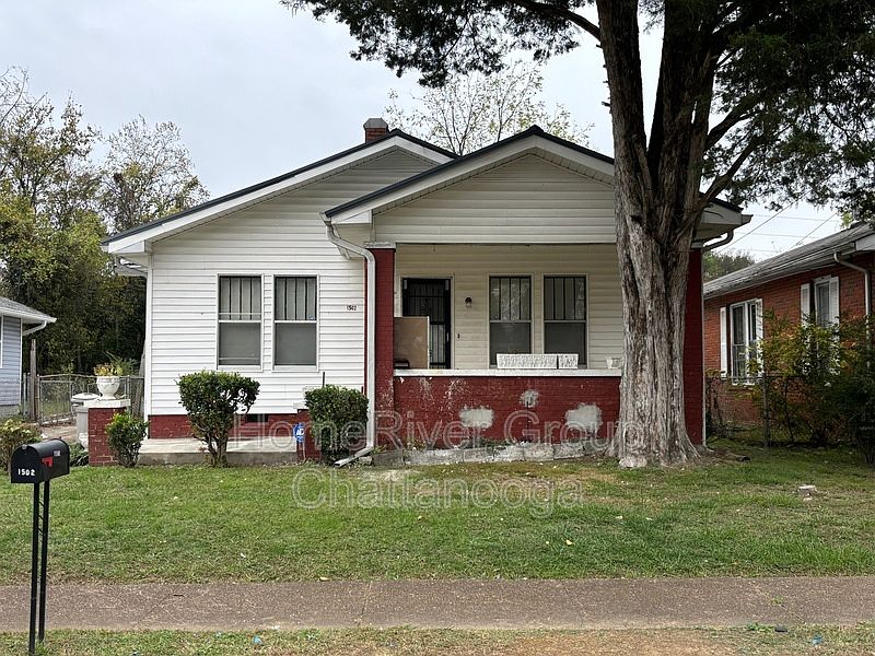 2nd image of 1502 N Orchard Knob Ave