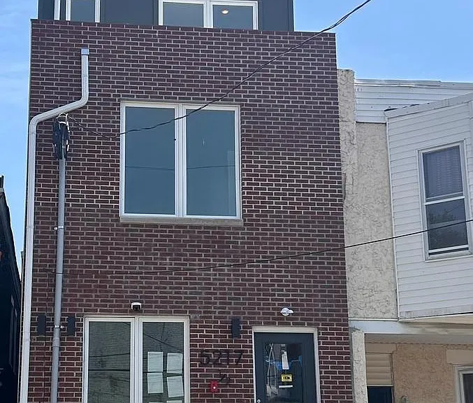 5217 Warren St #1/2-1 — Photo 12