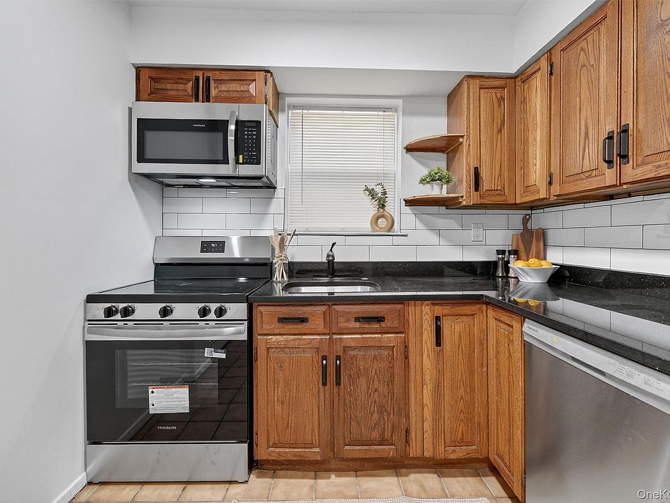 1st image of 125 N Washington Avenue #1
