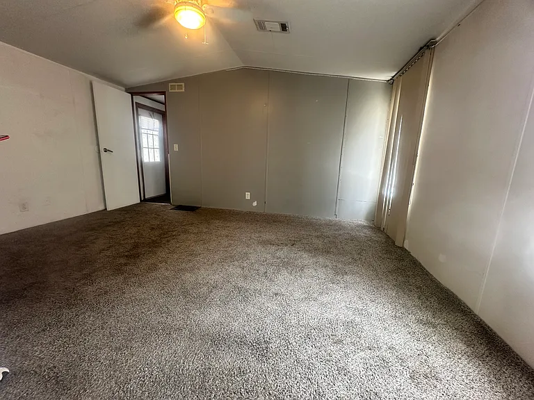 5864 Cartier Rd — Photo 12