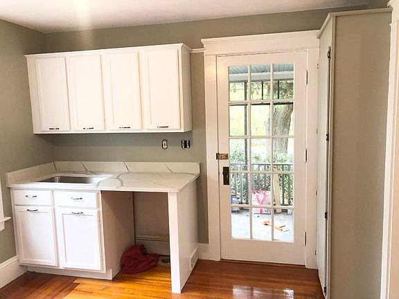 2nd image of 728 Greenville Ave #1