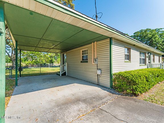 3rd image of 1304 CLINCH Drive