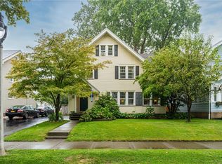 263 Somershire Dr, Rochester, NY 14617