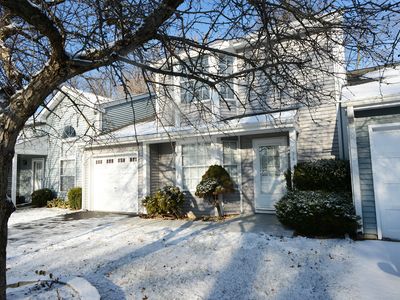 3728 Linden Dr, Island Lake, IL, 60042