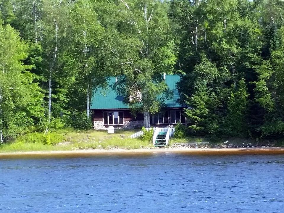 1st image of 32470 W Birch Shores Dr