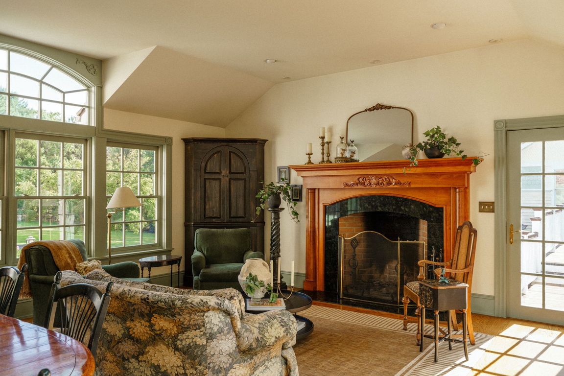 next background image