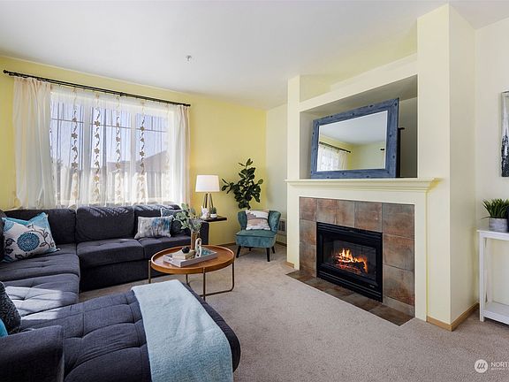 3rd image of 1119 59th Street SE #D-2