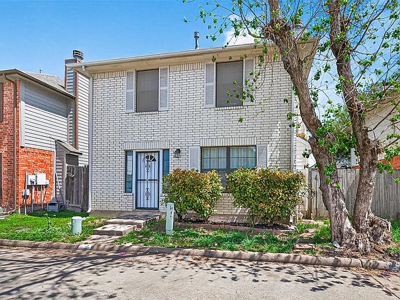 3rd image of 8617 Mapletwist St