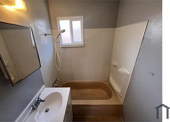 423 Dallas St NE #C — Photo 30