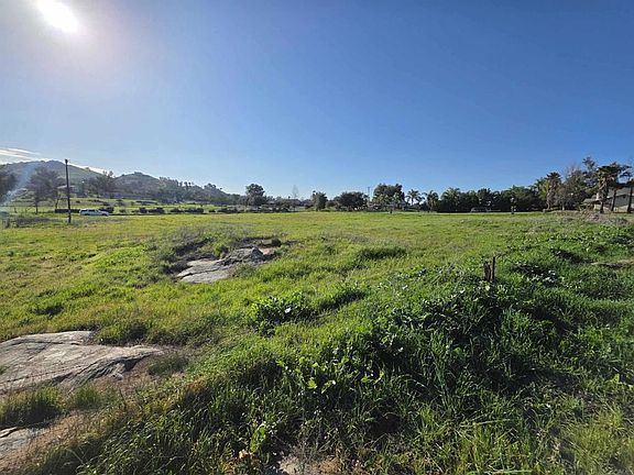 2nd image of Amigos Rd