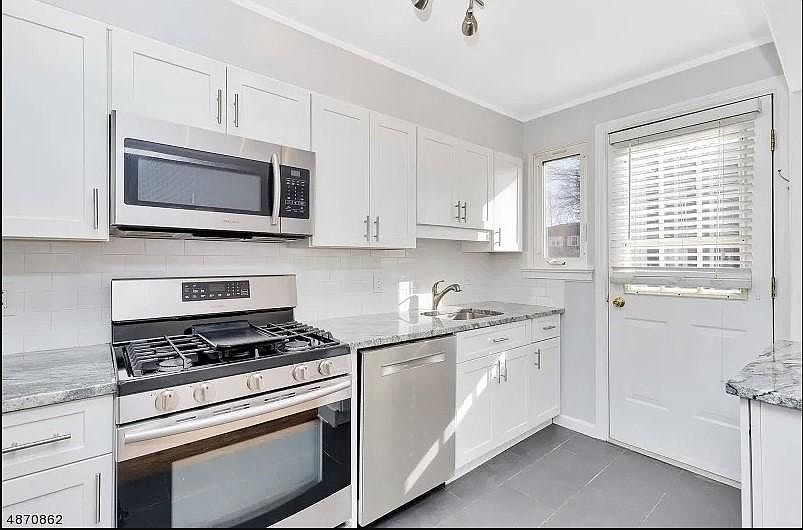 22 Parkway Vlg B, Cranford, NJ 07016 Zillow