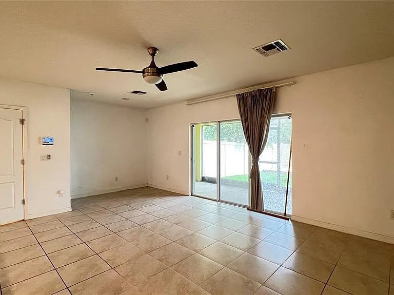 9017 Alba Ln — Photo 14