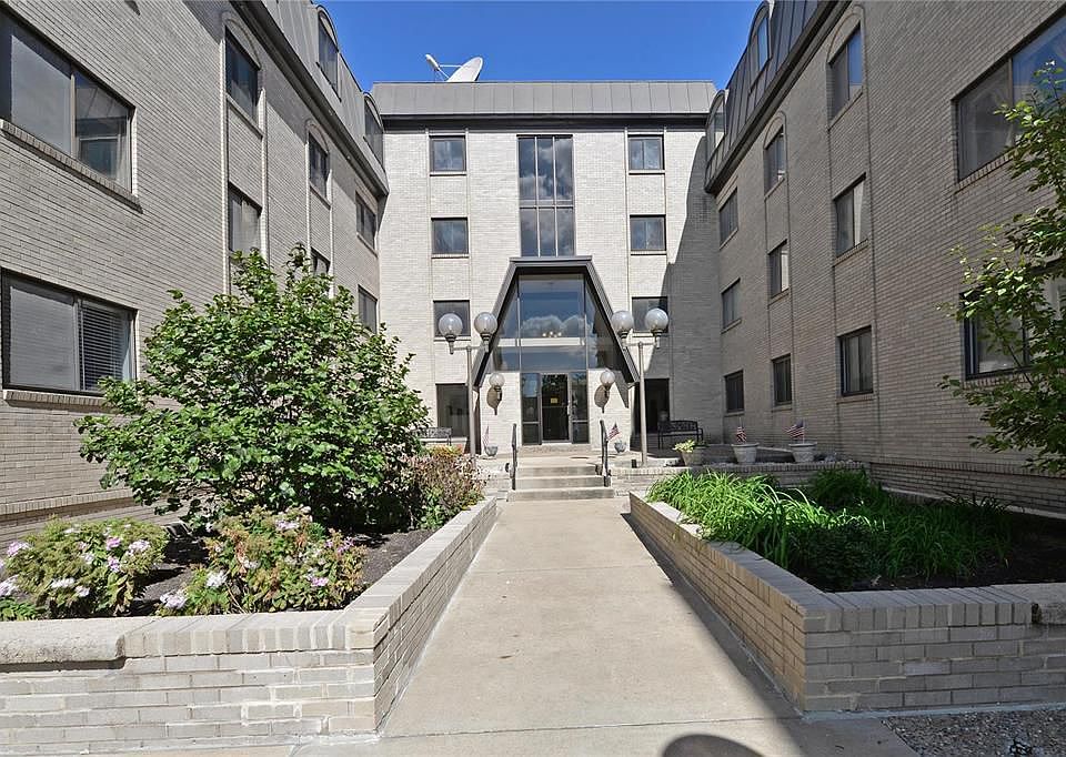 1st image of 4355 Maryland Ave APT 418