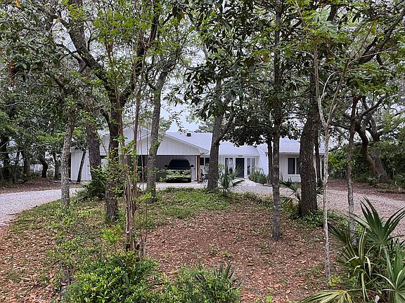 5th image of 791 Spring Lake Dr