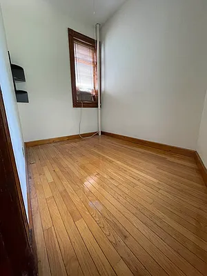 Rented by Camelot Realty Group | media 11