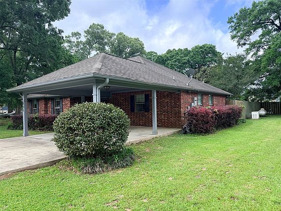 3rd image of 855 County Road 2267