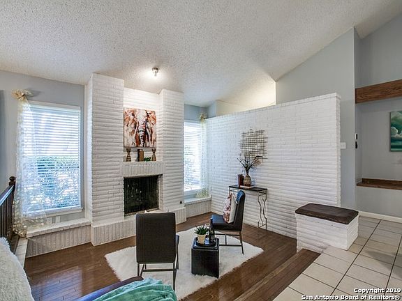 5th image of 4602 Midnight Woods St