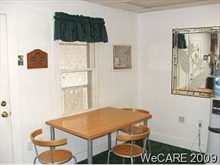 4th image of 517 N Dale Dr