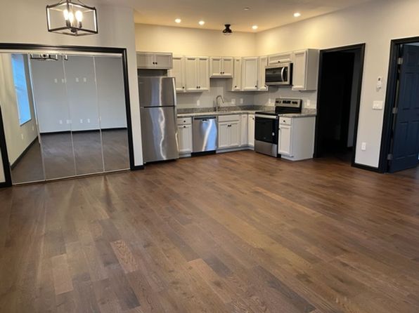 24 Beacon St APT 209A