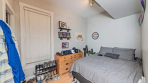 Spacious Lakeview Home with Parking Included — Photo 4