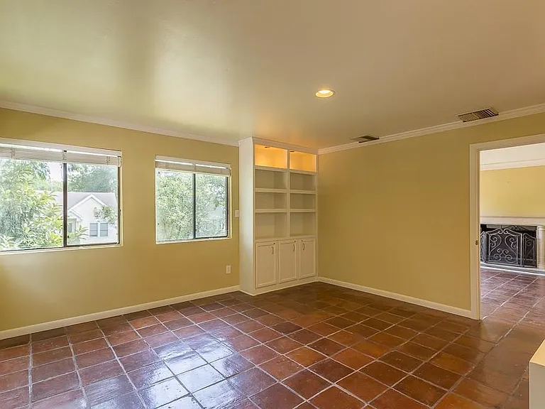 2349 Albans Rd #2 — Photo 11