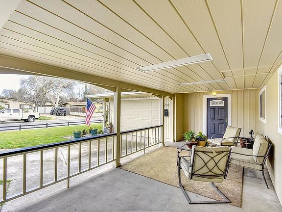 3rd image of 5233 Kauai Way