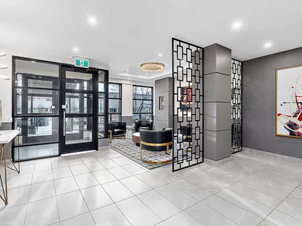 1 Royal Rd NW, Edmonton, AB T6J 2E8