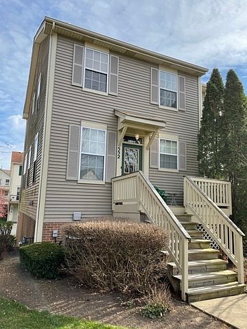1st image of 552 Littleton Trl Unit 32-1