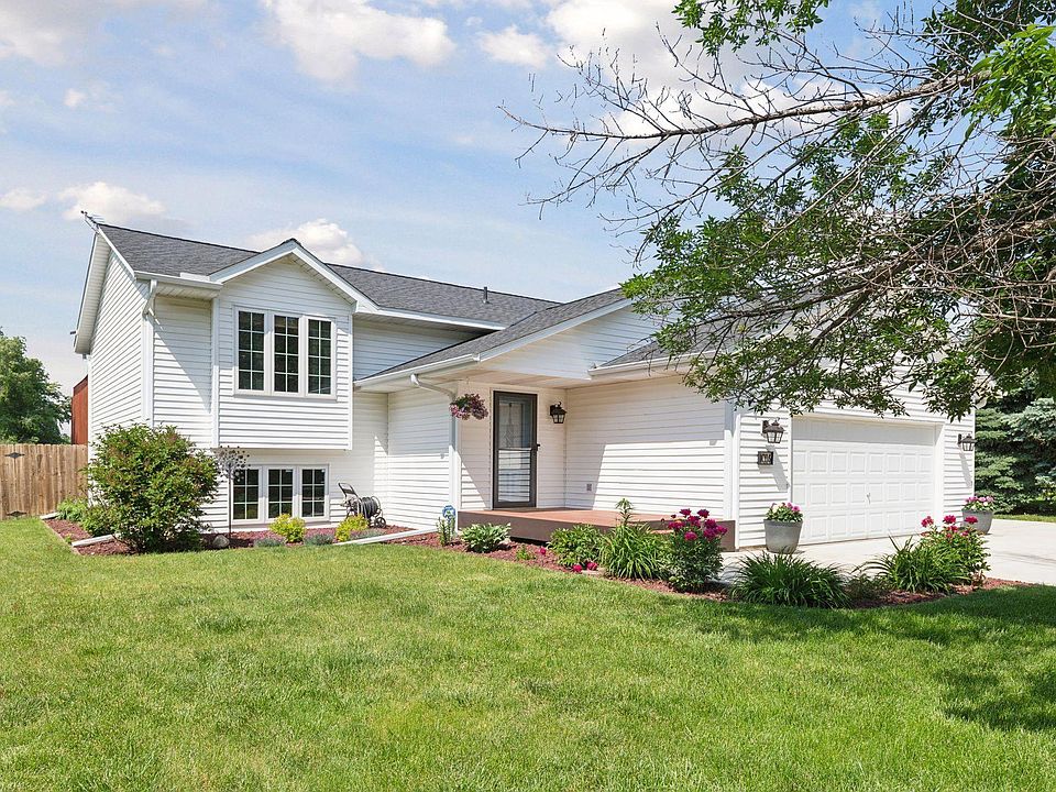 1st image of 1016 Lacy Ln